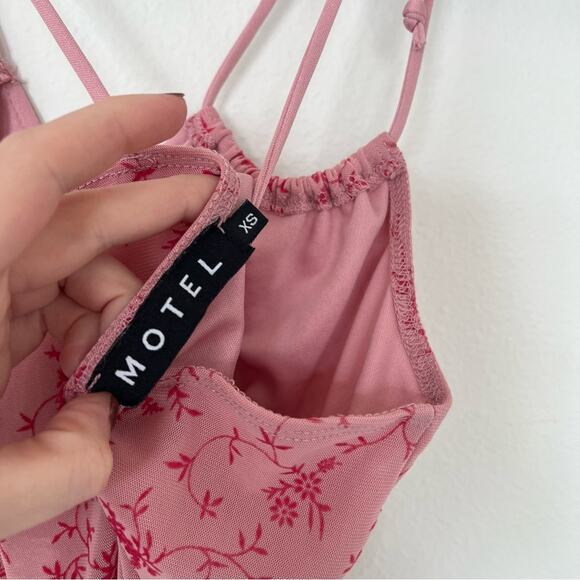 Motel Kariel Pink Floral Mini Dress - Picture 5 of 6